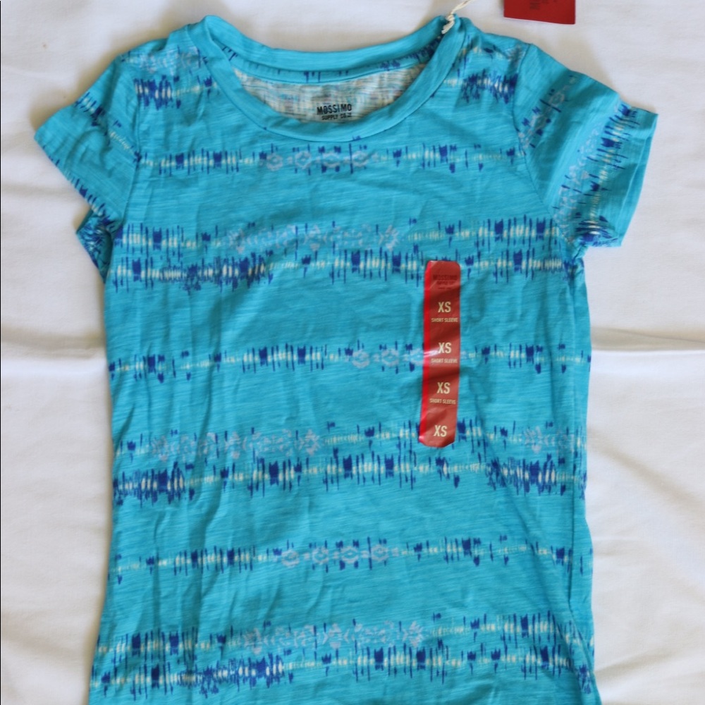 Mossimo Supply Co. t-shirt